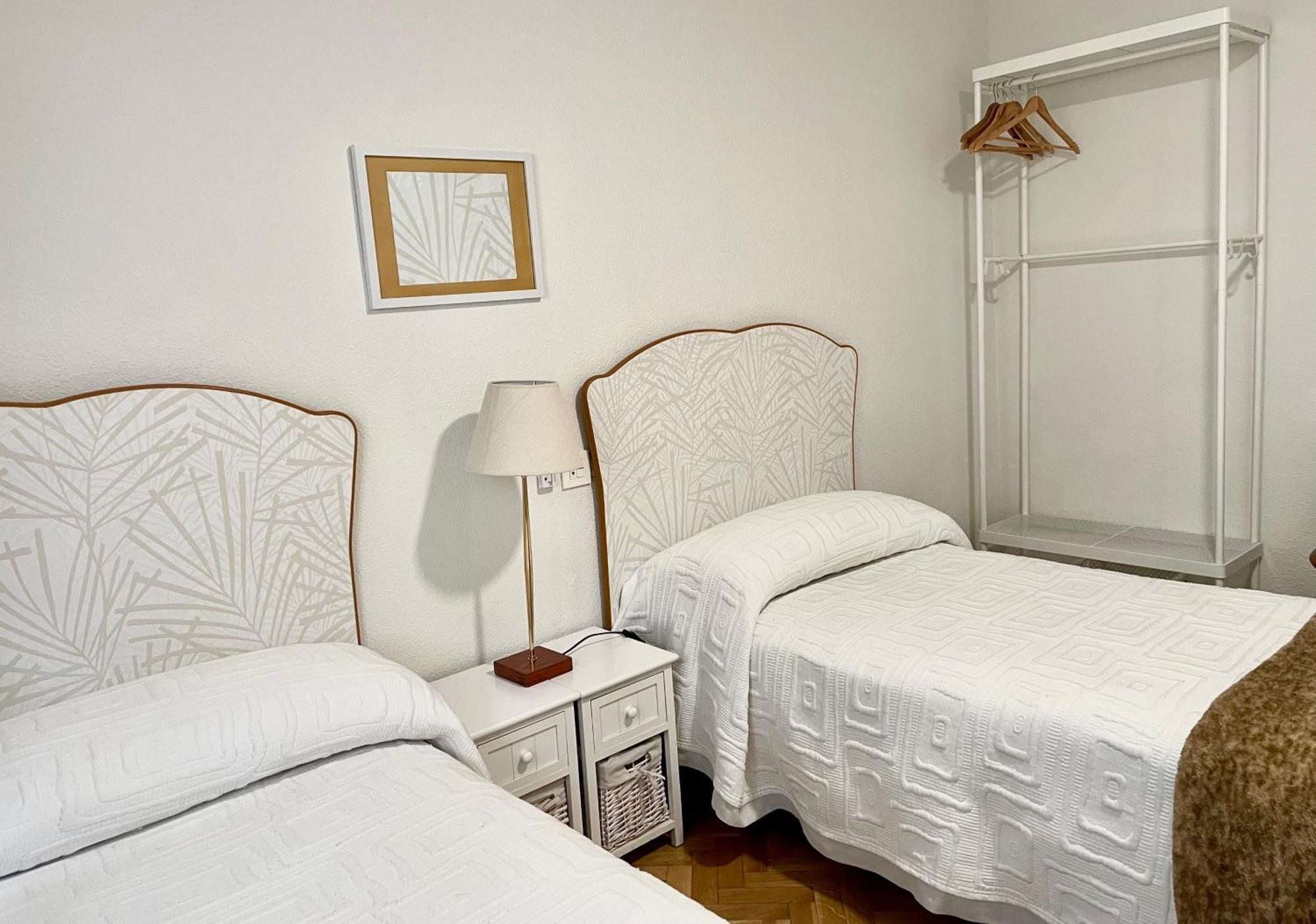 דירות סלאמנקה Vivienda Con Parking Incluido - Zona Van Dyck מראה חיצוני תמונה